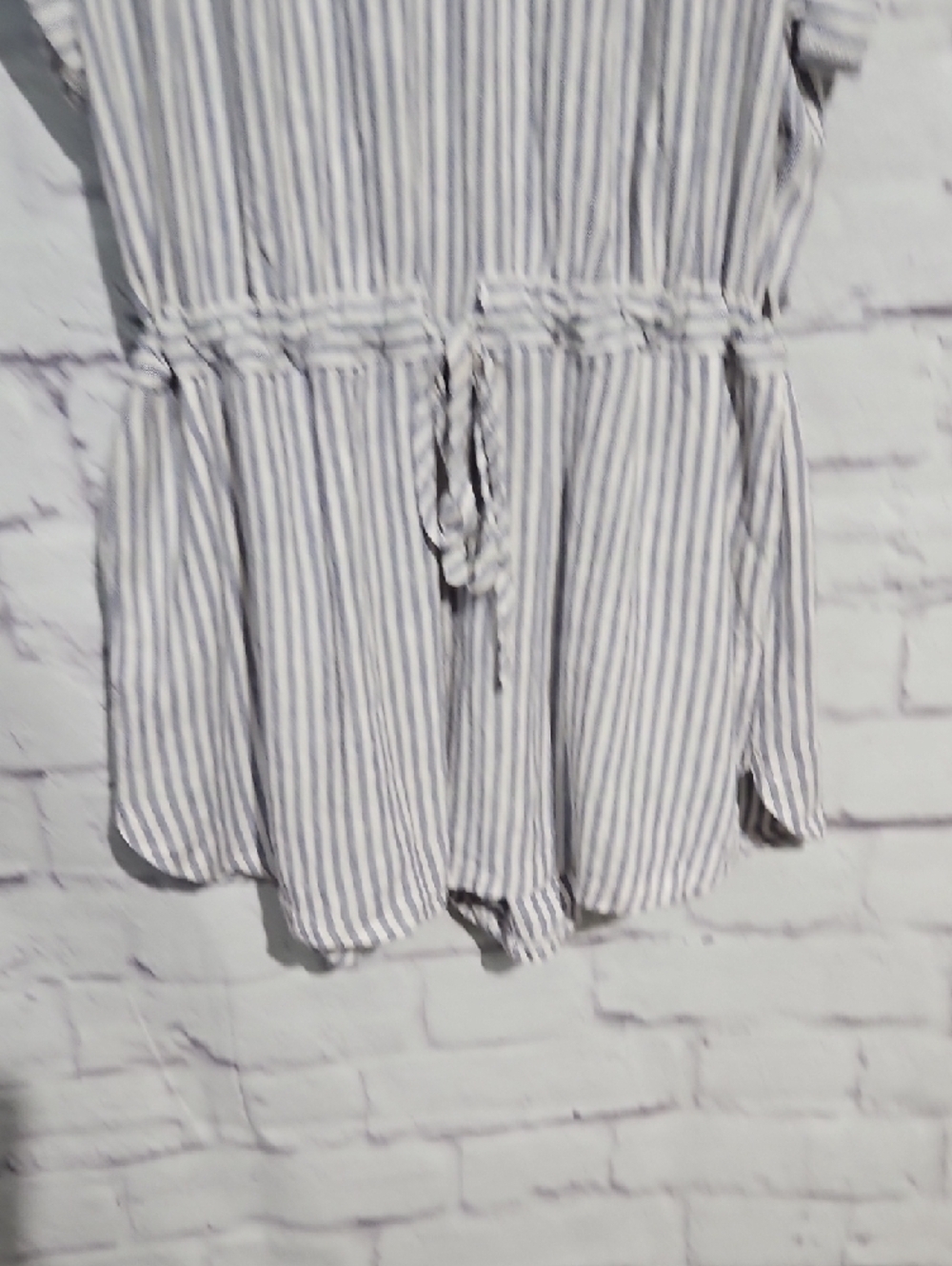 Universal Thread Blue & White Striped Drawstring Romper - Picture 4 of 9